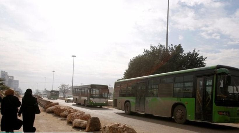 Η Χεζμπολάχ κατηγορεί την Ουάσινγκτον για τον αποκλεισμό αυτοκινητοπομπής τζιχαντιστών στη συριακή έρημο